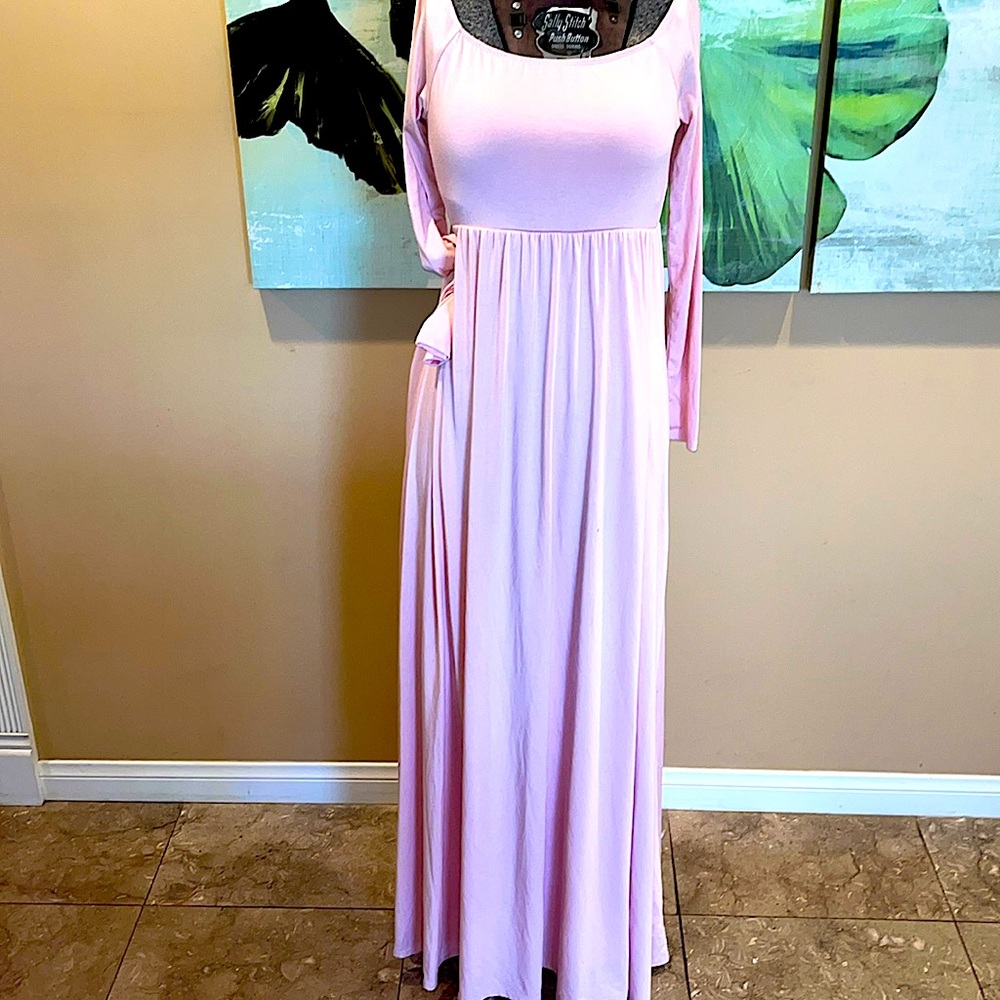 PinkBlush maxi dress light pink long sleeve maternity soft flowy szM lite pink